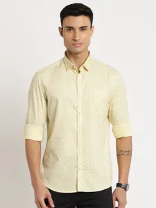 Indian Terrain Men Pure Cotton Chiseled Slim Fit Micro Ditsy Printed Casual Shirt
