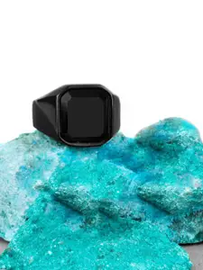 Yellow Chimes Men Stone Studded Square Shaped Stainless Steel Finger Ring