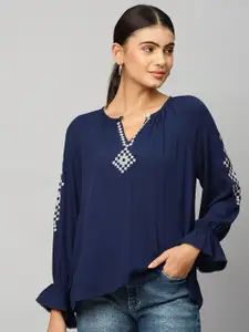 Chemistry Woman Geometric Embroidered Top