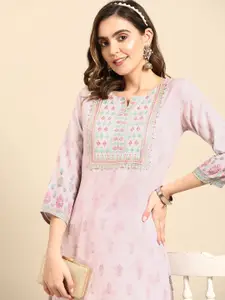 Sangria Women Pink Floral Embroidered Kurta