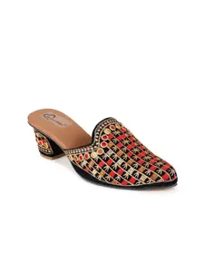 The Desi Dulhan Embellished Ethnic Block Sandals