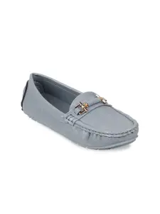 Mochi Women Textured Loafers