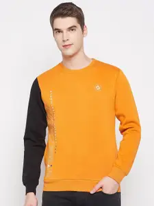 QUBIC Men Colourblocked Pullover Sweatshirt