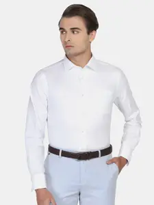 Blackberrys Men Self Design Cotton Slim Fit Formal Shirt