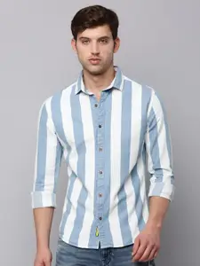 SHOWOFF Men Cotton Classic Striped Casual Shirt