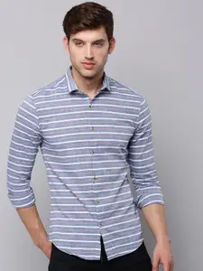 SHOWOFF Men Horizontal Stripes Striped Casual Shirt
