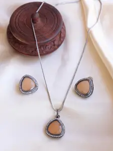 Ozanoo Women Silver-Plated Antique Necklace