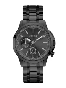 GUESS Men Stainless Steel Bracelet Style Straps Analogue Watch-GW0490G3