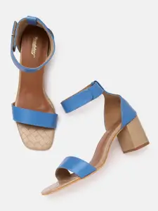 Roadster Block Heels
