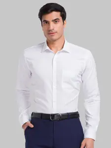 Park Avenue Slim Fit Spread Collar Pure Cotton Formal Shirt