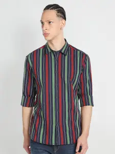 Flying Machine Slim Fit Vertical Striped Pure Cotton Casual Shirt