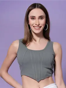 KASSUALLY Round Neck Fitted Crop Top