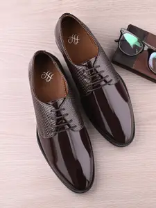 House of Pataudi Men Textured Formal Derbys