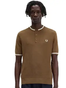 Fred Perry Henley Neck Pure Cotton T-shirt