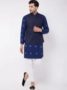 VASTRAMAY Bandhani Dyed Mandarin Collar Pure Cotton Kurta with Pyjamas & Nehru Jacket
