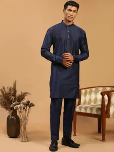 VASTRAMAY Mandarin Collar Straight Kurta with Pyjamas