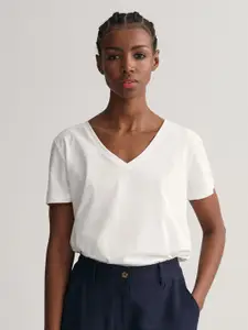 GANT Short Sleeve V-Neck Pure Cotton T-shirt