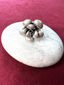 Arte Jewels Sterling Silver Handcrafted Beaded Rose Finger Ring