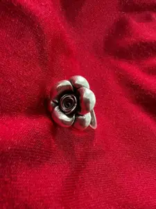 Arte Jewels 925 Oxidised Silver Rose Shape Finger Ring