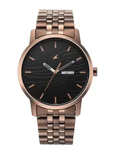 Fastrack Men Textured Dial & Bracelet Style Straps Analogue Watch 3295QM01