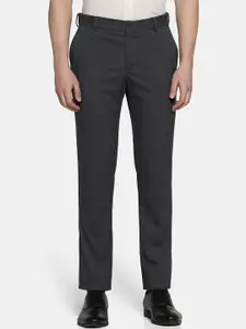 Blackberrys Men Checked Slim Fit Easy Wash Trousers