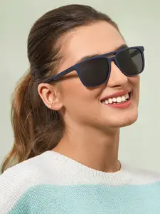 Vincent Chase by Lenskart Women Wayfarer Sunglasses with Polarised and UV Protected Lens 135882