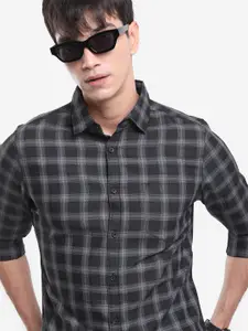 HIGHLANDER Tartan Checked Slim Fit Opaque Cotton Casual Shirt