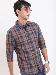 HIGHLANDER Checked Cotton Casual Shirt