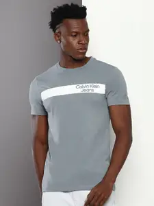 Calvin Klein Jeans Colourblocked Round Neck Slim Fit T-shirt
