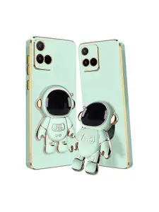 Karwan Vivo Y21 Phone Back Cover With Astronaut Holster Stand