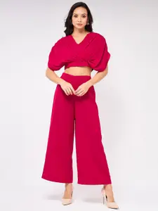 Zima Leto Extended Sleeves Pleated Crop Top With Trousers