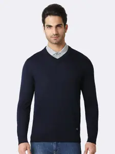 Van Heusen Athleisure V-Neck Long Sleeves Pullover Sweater