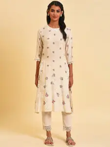 W  Floral Printed Thread Work Round Neck Kurta