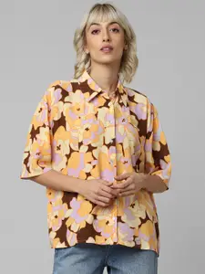 ONLY Floral Printed Boxy Fit Opaque Casual Shirt