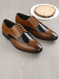 House of Pataudi Men Colourblocked Formal Brogues
