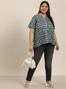 Sztori Plus Size Printed Extended Sleeves Shirt Style Top