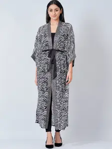 First Resort by Ramola Bachchan Women Printed Longline Tie-Up Shrug