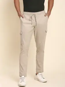 Dennis Lingo Men Mid Rise Plain Casual Cargos Trousers