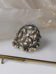 TEEJH Silver-Plated Stone Studded & Beaded Finger Ring
