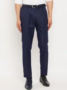 VEI SASTRE Men Mid-Rise Plain Smart Fit Formal Trousers