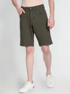 U.S. Polo Assn. Denim Co. Men  Mid-Rise Slim Fit Chino Shorts