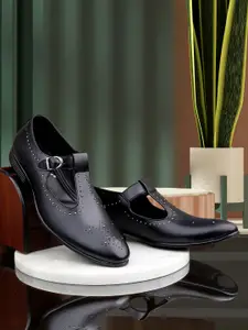 Bxxy Men Round Toe Textured Brogues