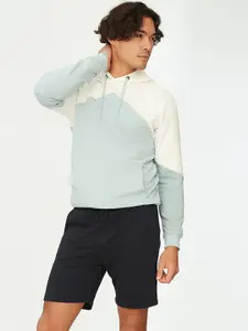 Trendyol Men Mid Rise Knitted Sports Shorts