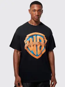 boohooMAN Oversized Warner Bros Logo Printed Pure Cotton T-shirt