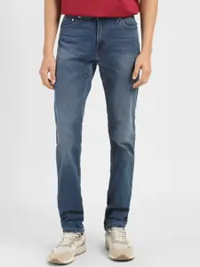 Levis Men Tapered Fit Clean Look Light Fade Jeans