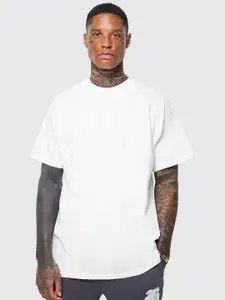 boohooMAN Typography Back Printed Drop-Shoulder Sleeves Pure Cotton Oversized T-shirt