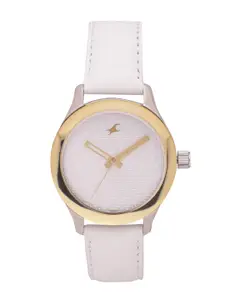 Fastrack Women Silver-Toned Analogue Watch NJ6078SL02C