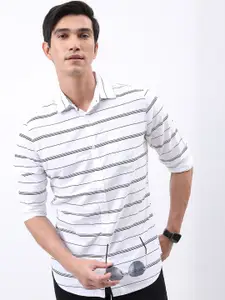 HIGHLANDER White And Black Slim Fit Horizontal Striped Cotton Casual Shirt