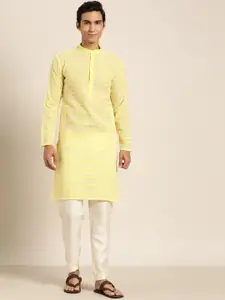 SOJANYA Men Embroidered Kurta