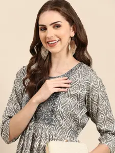 SHOWOFF Ethnic Motifs Printed Thread Work Kurta
